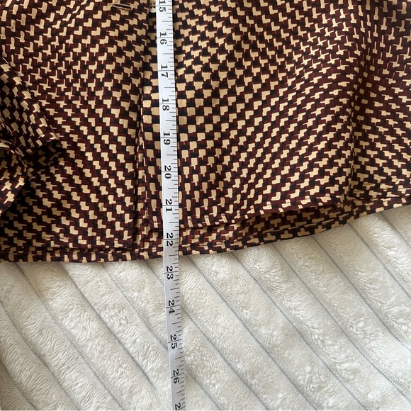 Vintage Louis Féraud Geometric Print Blouse Made in Italy, 100% Silk - Size M, - Picture 12 of 14